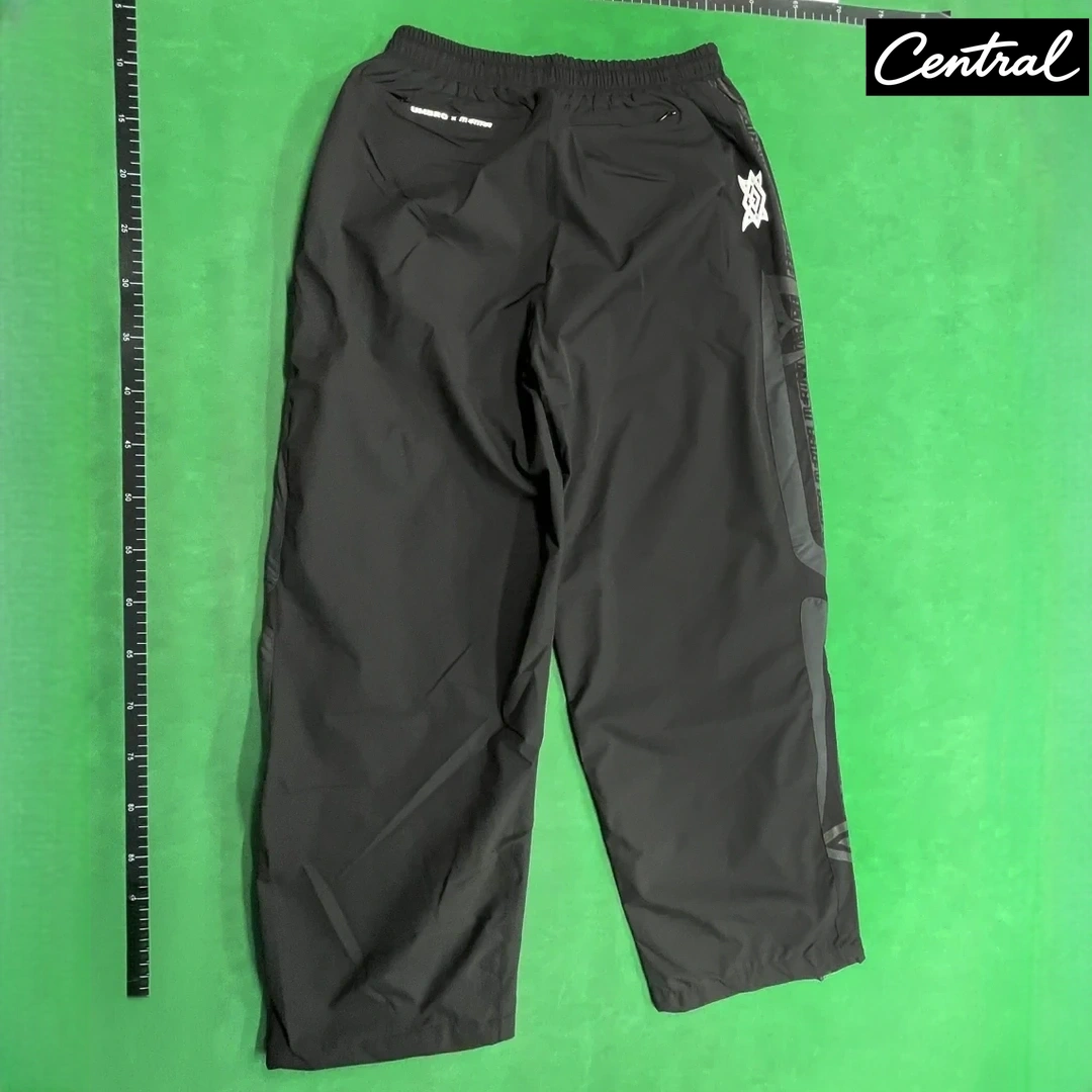Mertra SweatPants - black
