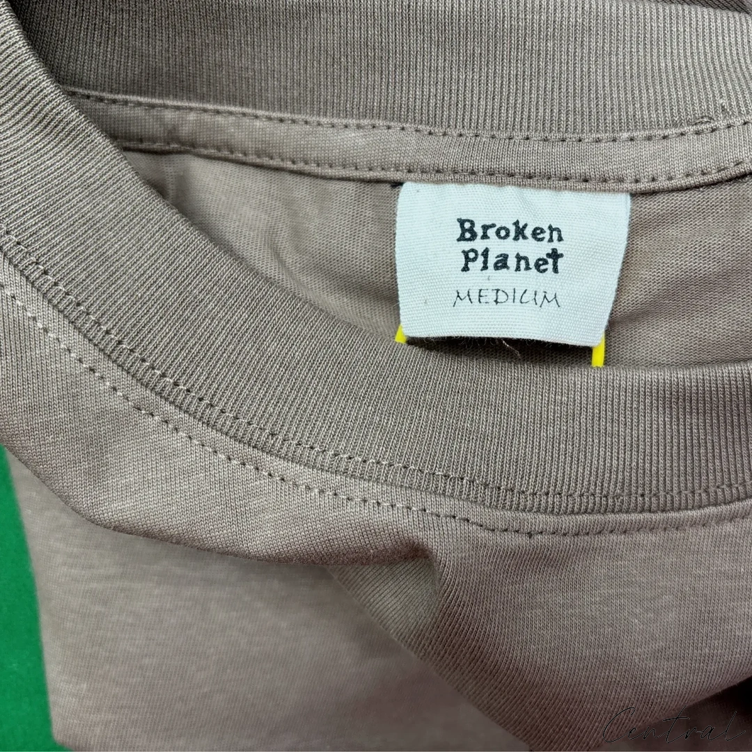 Broken Planet Trust Your universe T-Shirt - Brown