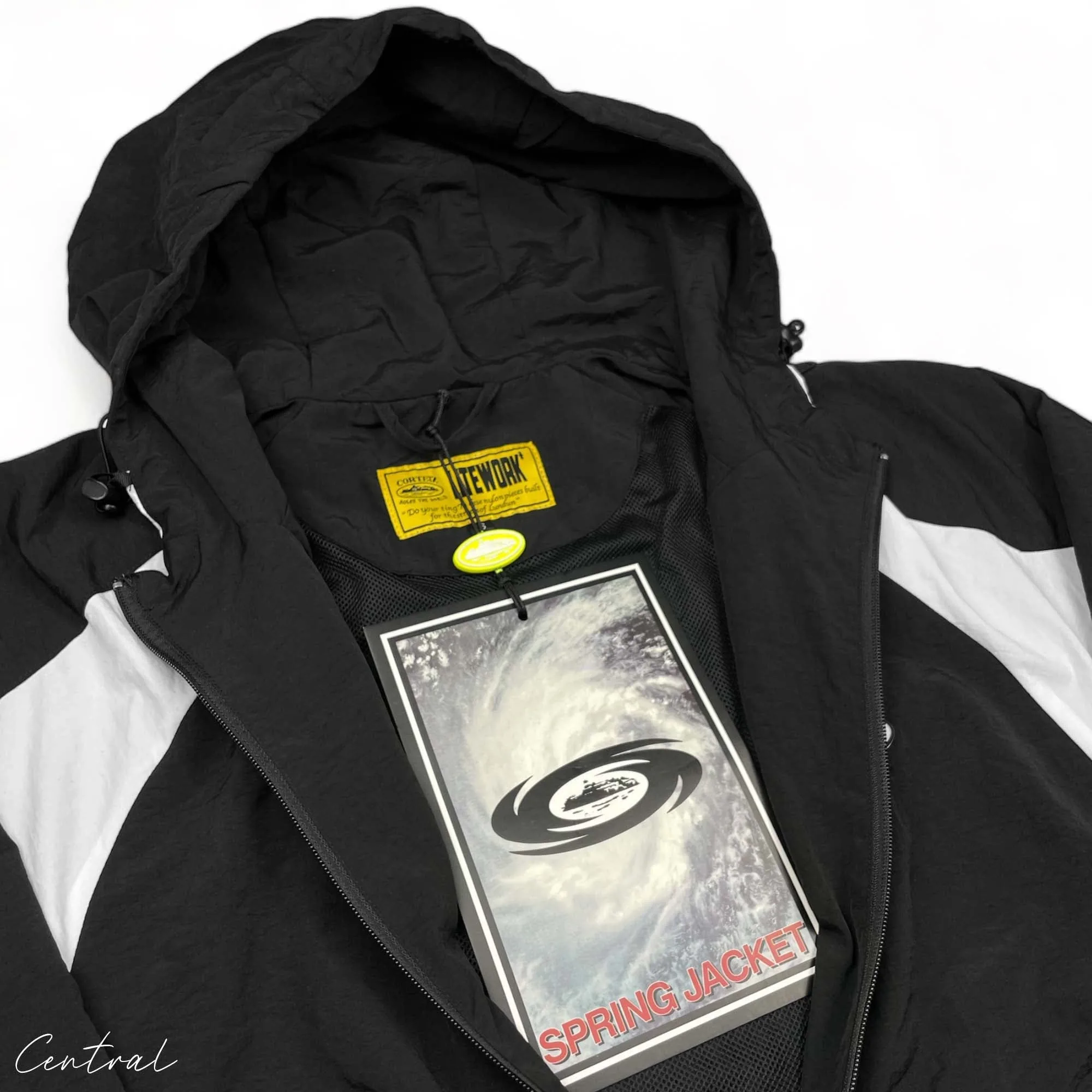 Corteiz Spring Jacket Black