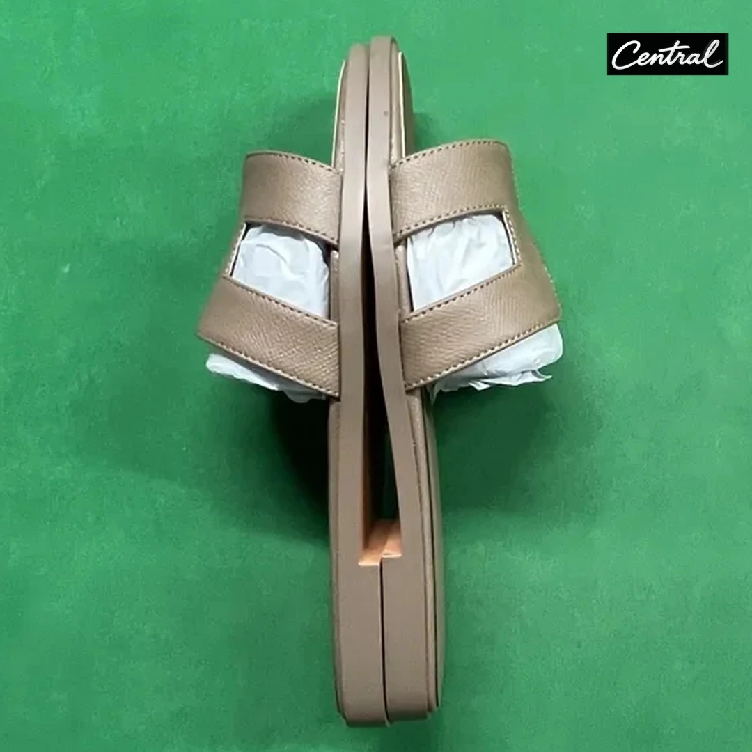 Hermès Oran Sandal - Elephant Gray