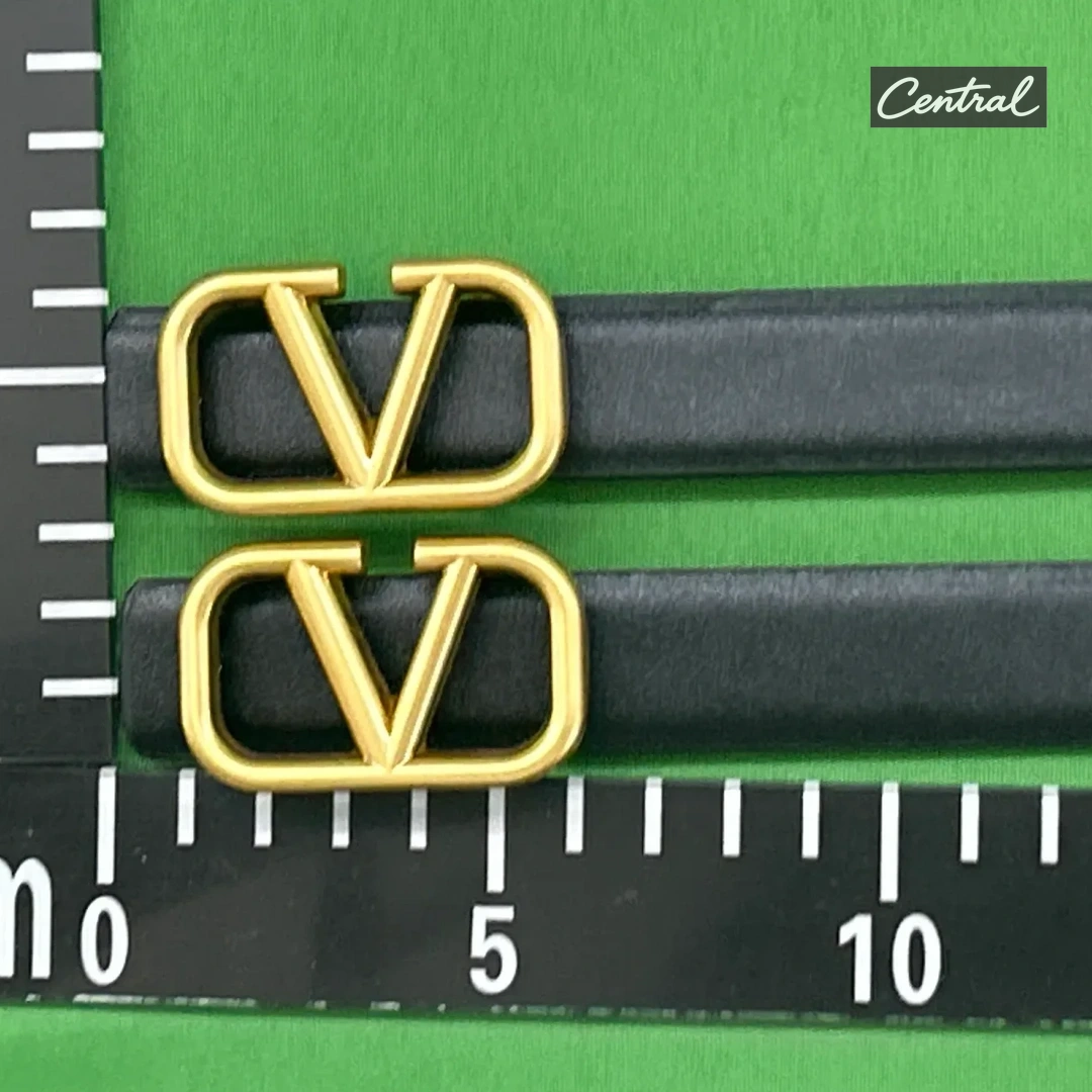 Valentino Garavani VLogo Signature Belt - Black Gold