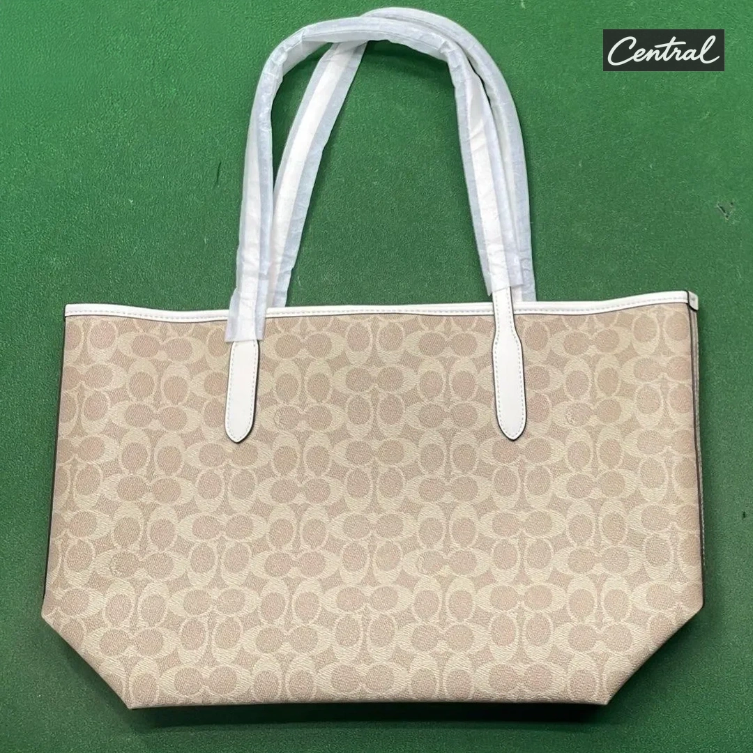 Coach Tote Bag - Vanilla white